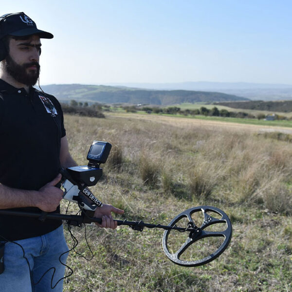 فلزیاب TITAN GER 1000